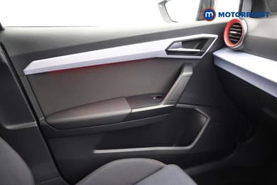 Seat Ibiza FR Manual Petrol Hatchback - Stock Number (1669660) - 16th supplementary image