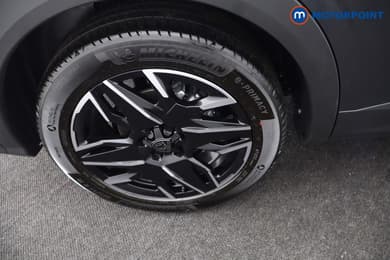 Peugeot 5008 Allure Premium Automatic Petrol SUV - Stock Number (1670917) - 32nd supplementary image