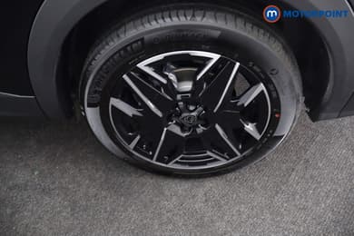 Peugeot 5008 Allure Premium Automatic Petrol SUV - Stock Number (1670932) - 32nd supplementary image