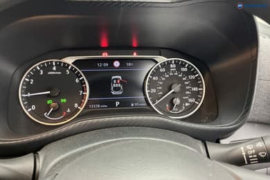 Nissan Juke Acenta Premium Automatic Petrol SUV - Stock Number (1671249) - 7th supplementary image
