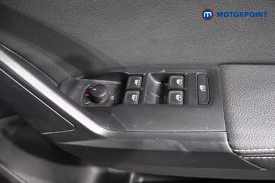 Seat Arona Xperience Lux Manual Petrol SUV - Stock Number (1671598) - 8th supplementary image