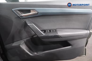Seat Arona Xperience Lux Manual Petrol SUV - Stock Number (1671598) - 9th supplementary image