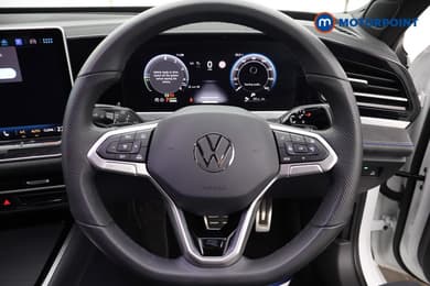 Volkswagen Passat R-Line Automatic Petrol Plug-In Hybrid Estate - Stock Number (1672195) - 5th supplementary image