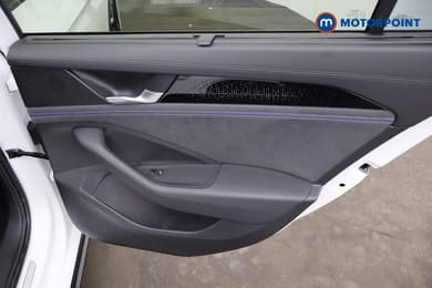 Volkswagen Passat R-Line Automatic Petrol Plug-In Hybrid Estate - Stock Number (1672195) - 23rd supplementary image