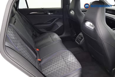 Volkswagen Passat R-Line Automatic Petrol Plug-In Hybrid Estate - Stock Number (1672195) - 24th supplementary image