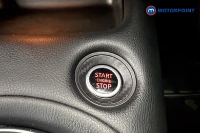 Nissan Juke N-Connecta Manual Petrol SUV - Stock Number (1651401) - 10th supplementary image