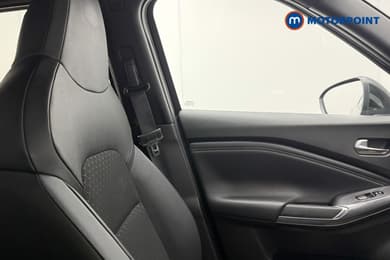 Nissan Juke N-Connecta Manual Petrol SUV - Stock Number (1651401) - 15th supplementary image