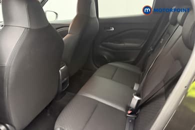 Nissan Juke N-Connecta Manual Petrol SUV - Stock Number (1651401) - 29th supplementary image