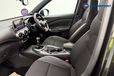Nissan Juke N-Connecta Manual Petrol SUV - Stock Number (1651401) - 30th supplementary image
