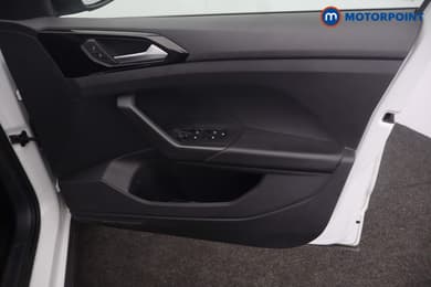 Volkswagen T-Cross Black Edition Automatic Petrol SUV - Stock Number (1653210) - 22nd supplementary image