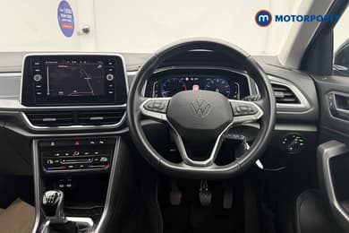 Volkswagen T-Roc Style Manual Petrol SUV - Stock Number (1654150) - 2nd supplementary image