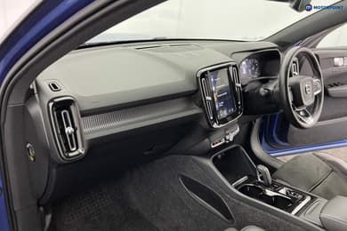 Volvo Xc40 R Design Pro Automatic Petrol SUV - Stock Number (1664113) - 9th supplementary image