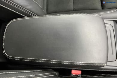 Volvo Xc40 R Design Pro Automatic Petrol SUV - Stock Number (1664113) - 13th supplementary image