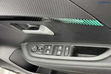 Peugeot 208 Allure Premium Manual Petrol Hatchback - Stock Number (1664610) - 25th supplementary image