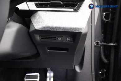 Peugeot 5008 Allure Premium Automatic Petrol SUV - Stock Number (1669328) - 19th supplementary image