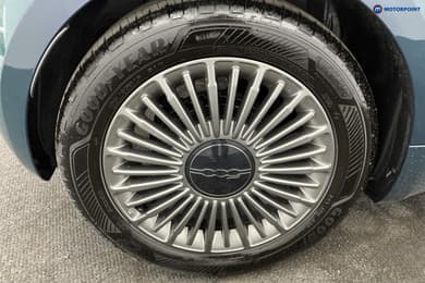 Fiat 500 87Kw 42Kwh 3Dr Auto Automatic Electric Hatchback - Stock Number (1669430) - 29th supplementary image