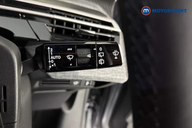 Peugeot 5008 Allure Premium Automatic Petrol SUV - Stock Number (1670927) - 7th supplementary image
