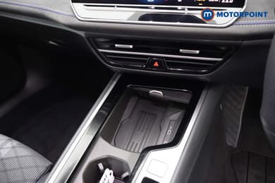 Volkswagen Passat R-Line Automatic Petrol Plug-In Hybrid Estate - Stock Number (1670947) - 12th supplementary image