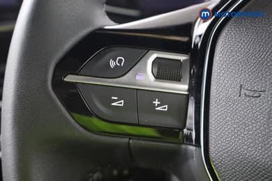 Peugeot 2008 Allure Manual Petrol SUV - Stock Number (1671271) - 10th supplementary image