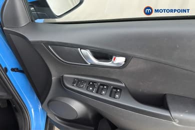 Hyundai Kona Se Connect Manual Petrol SUV - Stock Number (1666659) - 42nd supplementary image