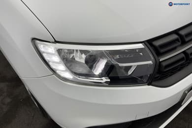 Dacia Sandero Essential Manual Petrol Hatchback - Stock Number (1666769) - 30th supplementary image