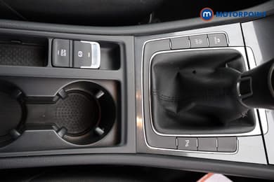 Volkswagen Golf SE Manual Petrol Hatchback - Stock Number (1667801) - 10th supplementary image