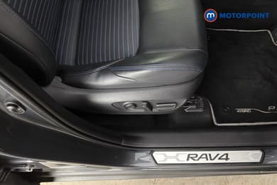 Toyota Rav4 Dynamic Automatic Petrol-Electric Hybrid SUV - Stock Number (1669690) - 25th supplementary image