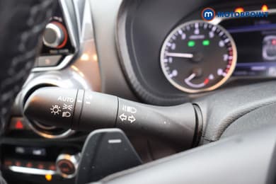 Nissan Juke N-Connecta Automatic Petrol SUV - Stock Number (1669787) - 5th supplementary image