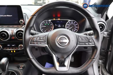 Nissan Juke N-Connecta Automatic Petrol SUV - Stock Number (1669787) - 1st supplementary image