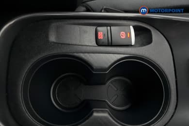 Nissan Juke N-Connecta Manual Petrol SUV - Stock Number (1669817) - 16th supplementary image