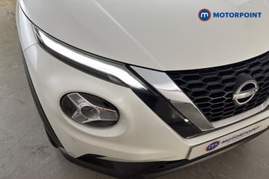 Nissan Juke N-Connecta Manual Petrol SUV - Stock Number (1669817) - 44th supplementary image