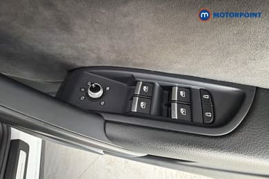 Audi Q5 S Line Automatic Petrol SUV - Stock Number (1669858) - 20th supplementary image