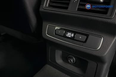 Audi Q5 S Line Automatic Petrol SUV - Stock Number (1669858) - 30th supplementary image