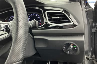 Volkswagen T-Roc R Automatic Petrol SUV - Stock Number (1670125) - 22nd supplementary image