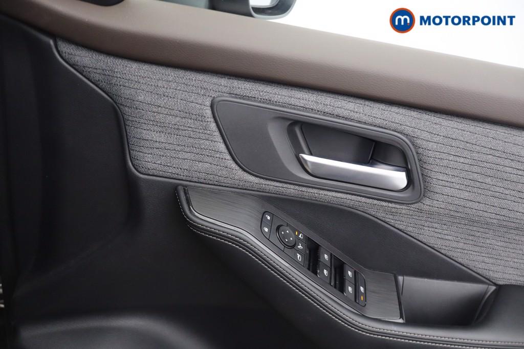 Nissan X-Trail N-Connecta Automatic Petrol-Electric Hybrid SUV - Stock Number (1670435) - 8th supplementary image