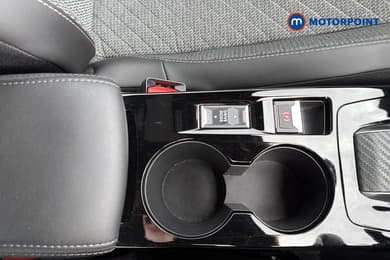 Peugeot 2008 Allure Automatic Petrol SUV - Stock Number (1670652) - 27th supplementary image