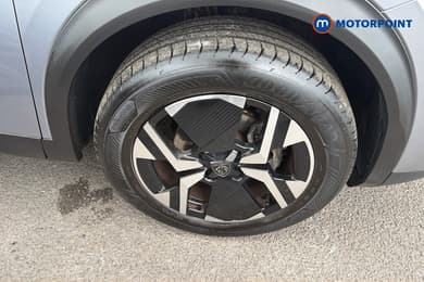 Peugeot 2008 Allure Automatic Petrol SUV - Stock Number (1670652) - 41st supplementary image