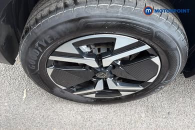 Peugeot 2008 Allure Automatic Petrol SUV - Stock Number (1670652) - 43rd supplementary image