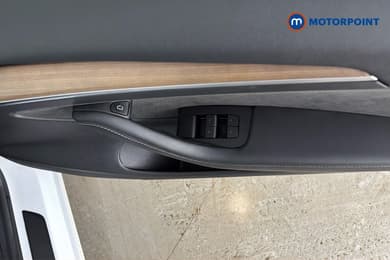 Tesla Model 3 Rwd 4Dr Auto Automatic Electric Saloon - Stock Number (1670728) - 20th supplementary image