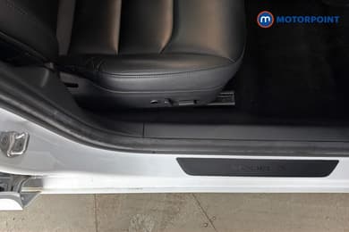 Tesla Model 3 Rwd 4Dr Auto Automatic Electric Saloon - Stock Number (1670728) - 25th supplementary image