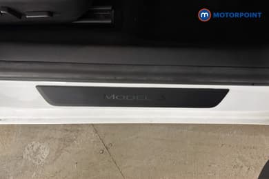 Tesla Model 3 Rwd 4Dr Auto Automatic Electric Saloon - Stock Number (1670728) - 27th supplementary image