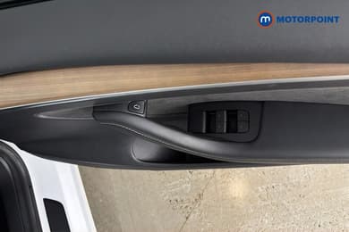 Tesla Model 3 Rwd 4Dr Auto Automatic Electric Saloon - Stock Number (1670728) - 42nd supplementary image