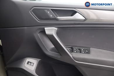 Volkswagen Tiguan Allspace Life Automatic Petrol SUV - Stock Number (1672299) - 8th supplementary image