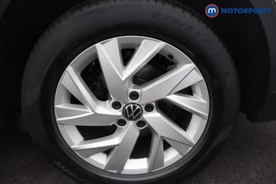 Volkswagen Tiguan Allspace Life Automatic Petrol SUV - Stock Number (1672299) - 17th supplementary image