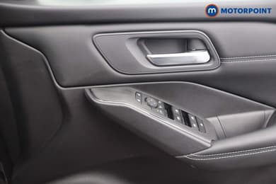 Nissan Qashqai Acenta Premium Manual Petrol SUV - Stock Number (1672549) - 8th supplementary image