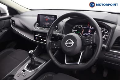 Nissan Qashqai Acenta Premium Manual Petrol SUV - Stock Number (1672549) - 1st supplementary image