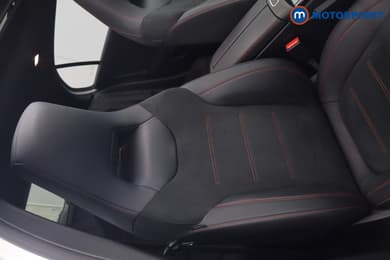 Mercedes-Benz A Class Amg Line Automatic Petrol Hatchback - Stock Number (1673082) - 17th supplementary image
