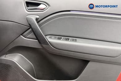 Renault Captur Techno Manual Petrol SUV - Stock Number (1650531) - 17th supplementary image