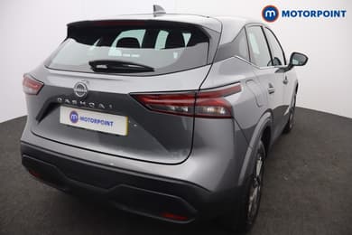 Nissan Qashqai Acenta Premium Manual Petrol SUV - Stock Number (1661357) - 4th supplementary image