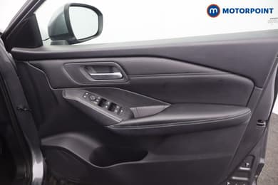 Nissan Qashqai Acenta Premium Manual Petrol SUV - Stock Number (1661357) - 11th supplementary image
